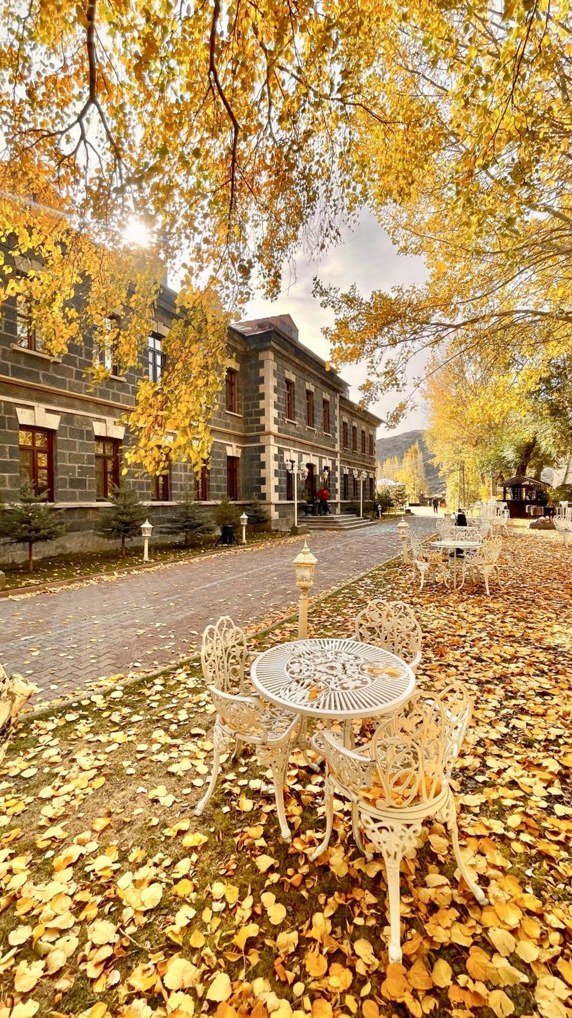 Katerina Palace 1877 Kars Zewnętrze zdjęcie